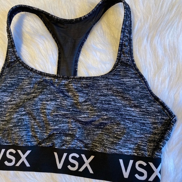 VSX Sport Victoria’s Secret Sports Bra Womens Size Large Gray Wireless Racerback - Picture 4 of 6